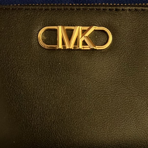 NWT MICHAEL KORS “PARKER” SMALL LEATHER WALLET/CARD & KEY HOLDER•BLACK - Picture 6 of 8
